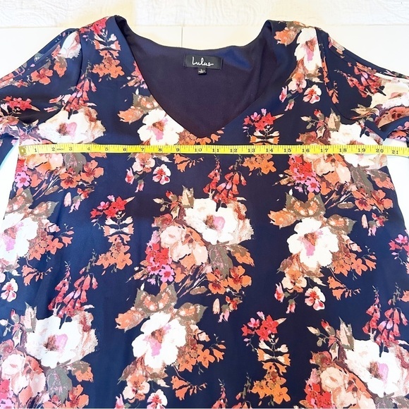 Lulu’s Shifting Dears Navy Floral Split Sleeve Dress NWT - Large - Picture 12 of 13